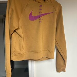 Nike sweatshirt